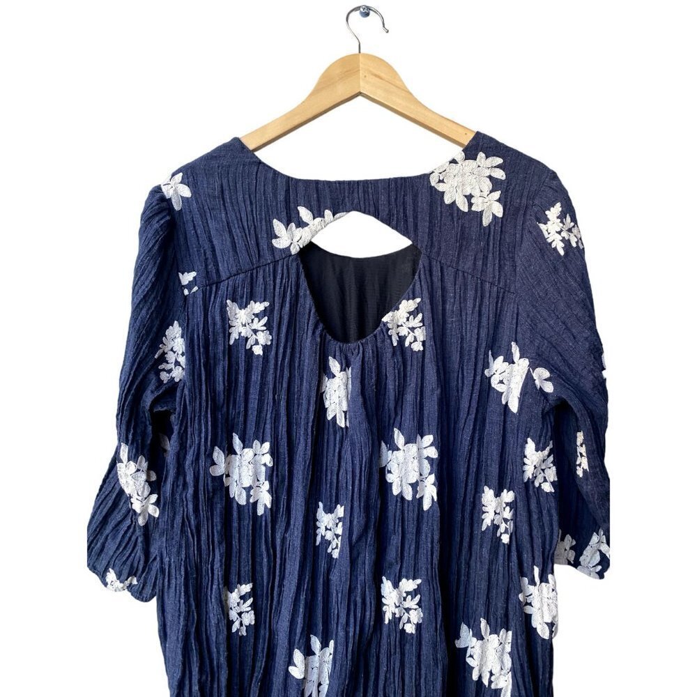 Sami and Dani Floral Embroidered Size 1X Blue  3/4 Sleeves‎ Mini Dress - Picture 8 of 10